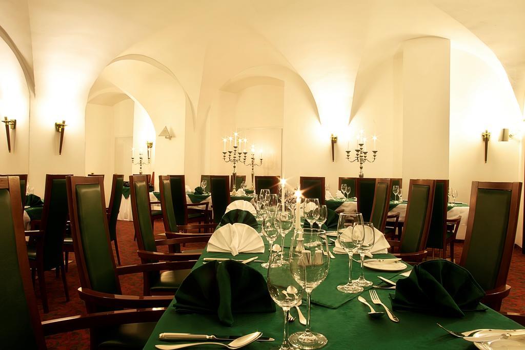 Hotel Schloss Schwarzenfeld מראה חיצוני תמונה
