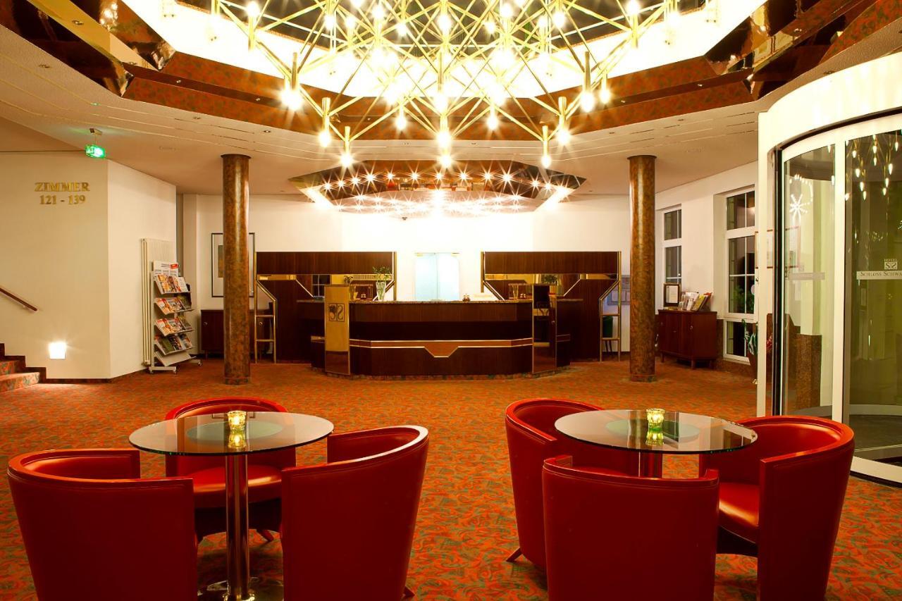 Hotel Schloss Schwarzenfeld מראה חיצוני תמונה